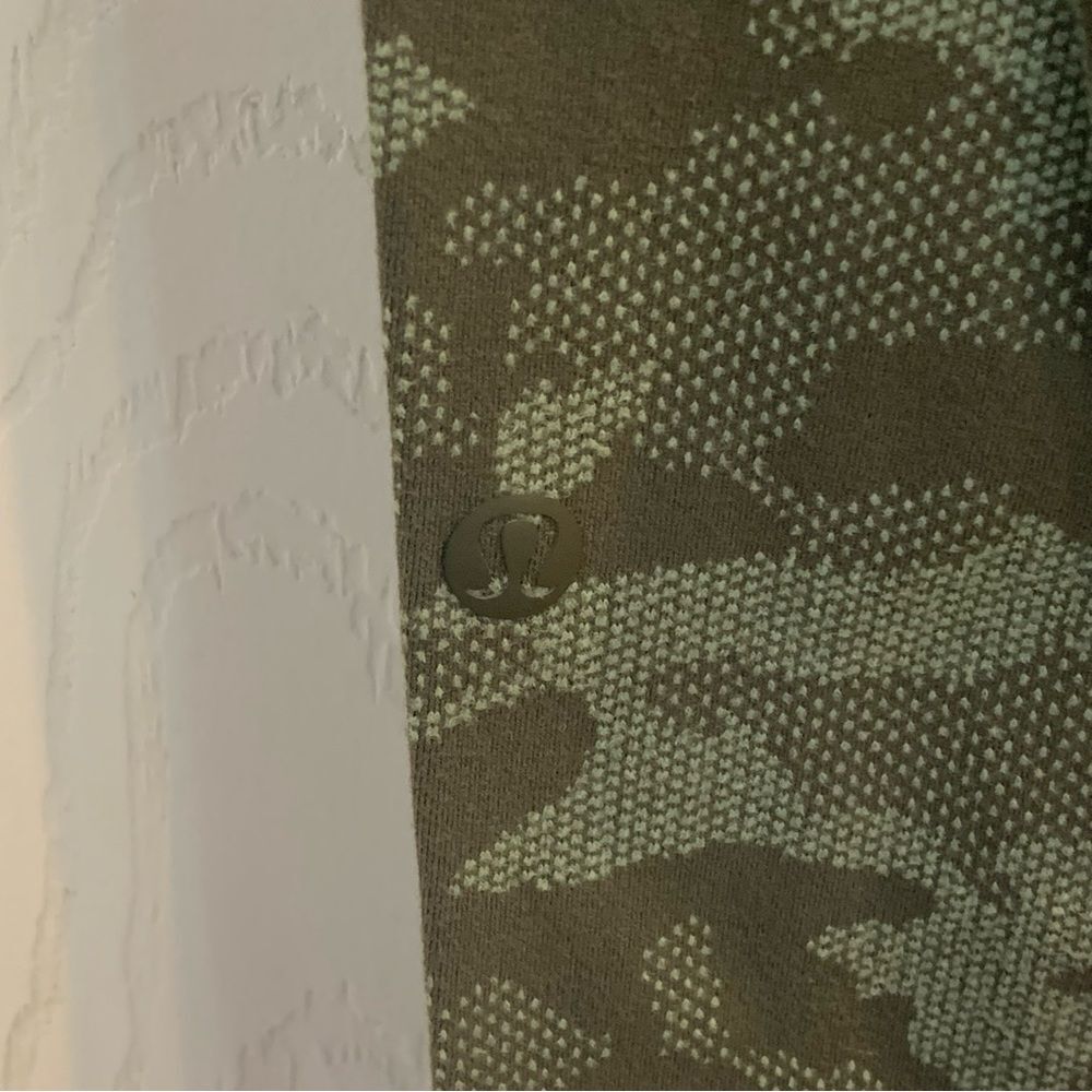 Lululemon Ready to Rulu Jogger 29" Heritage Camo Dark Olive Green Twill Size 4 - Picture 7 of 12
